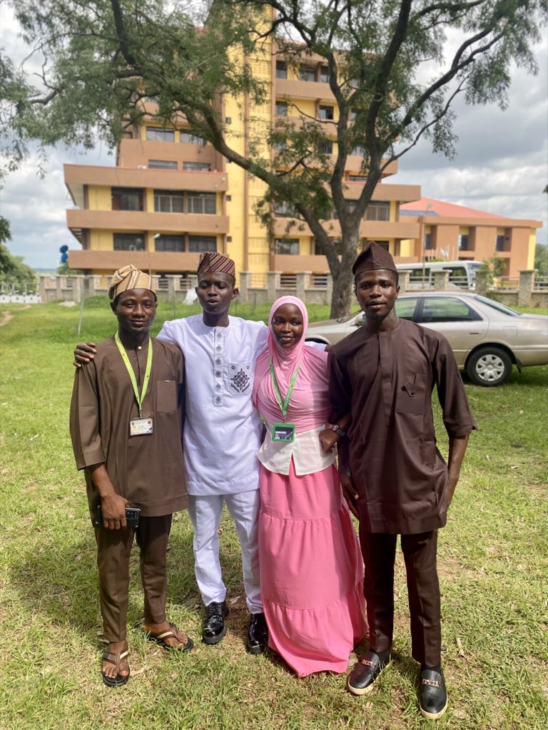 Khifayat_'s tweet photo. I did my Project defense last month but I just got the chance to post it here to🤭Congratulations to me and us🥰 https://t.co/dN7WwK2G98