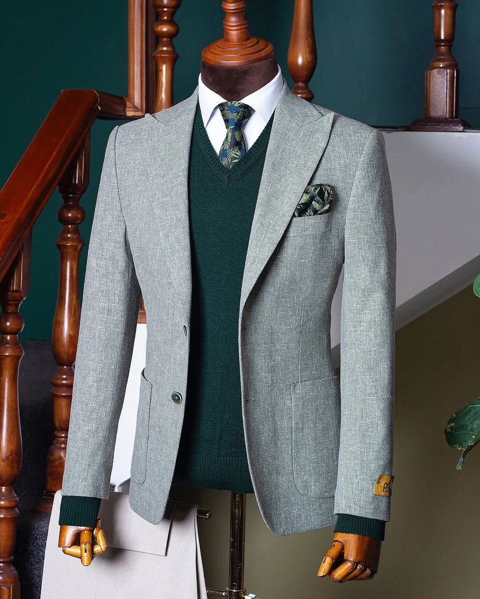 Amaniacity's tweet photo. @SamsonMKasumba +256 787604865: call/Whatsapp for more. 
Location: Maria Galleria Arcade, Nakasero https://t.co/jqZ5Jn2tpp