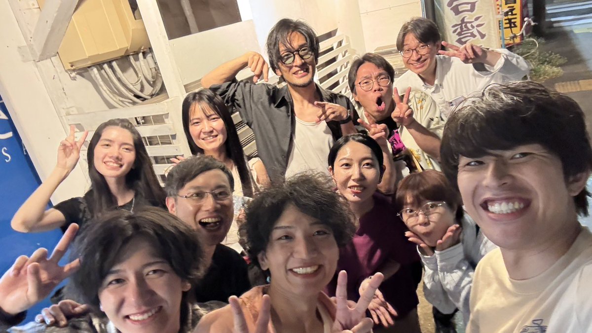 masaya0118's tweet photo. 鴻上さんの作品が名古屋で観れるのは
嬉しいね！
お疲れ様ー！

今の私にあのセリフ量
覚えられるかしら🤪

#アマヒカ
#トランス
#白衣 https://t.co/EQDWT0SfnO