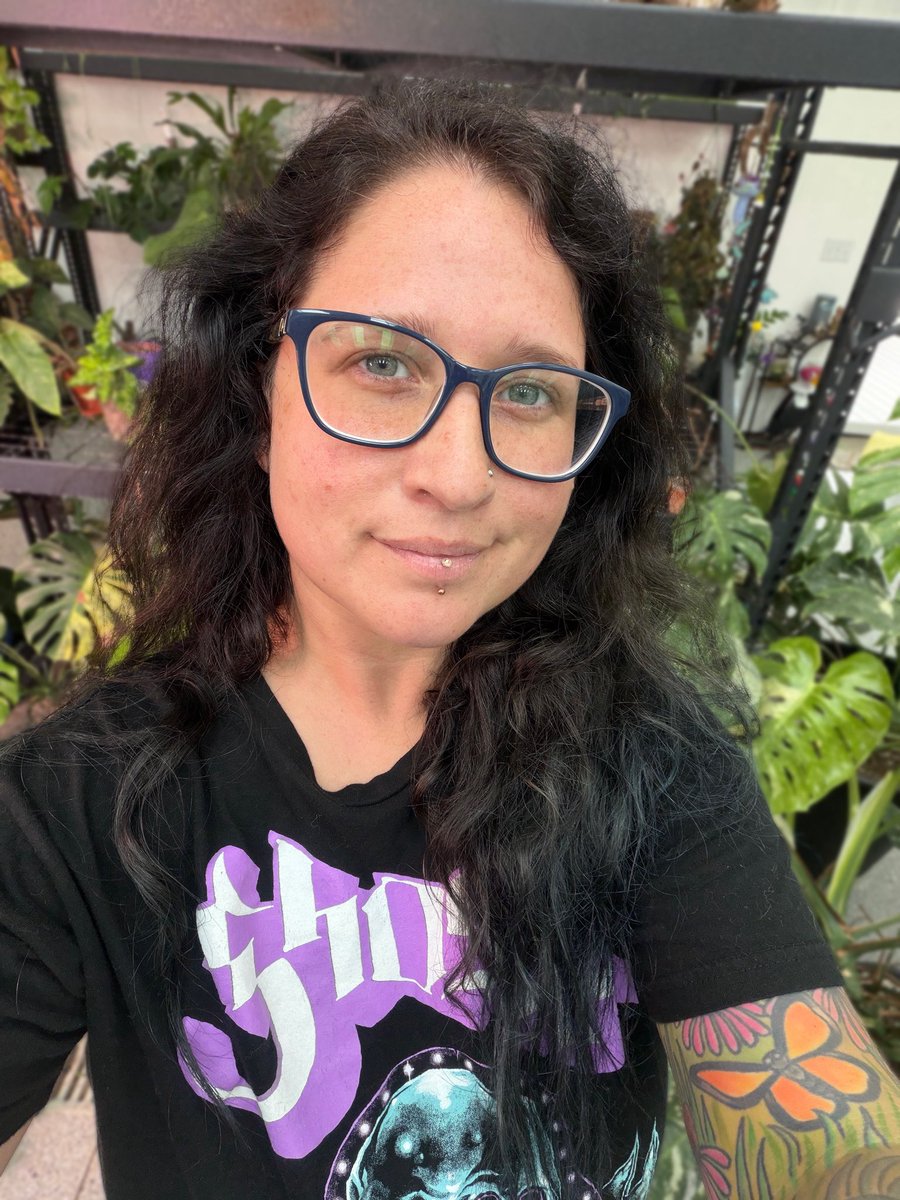 iowagoth's tweet photo. Guess who got access back to my accounts?

You guessed it, meeeeee. :) Anyone in the twitterverse remember @annabelmorning?

I’m in the process of starting a @Darkfans_com account and filming my first scene tomorrow with a very sadistic human. :) 

Stay tuned … https://t.co/juIgssZzpZ