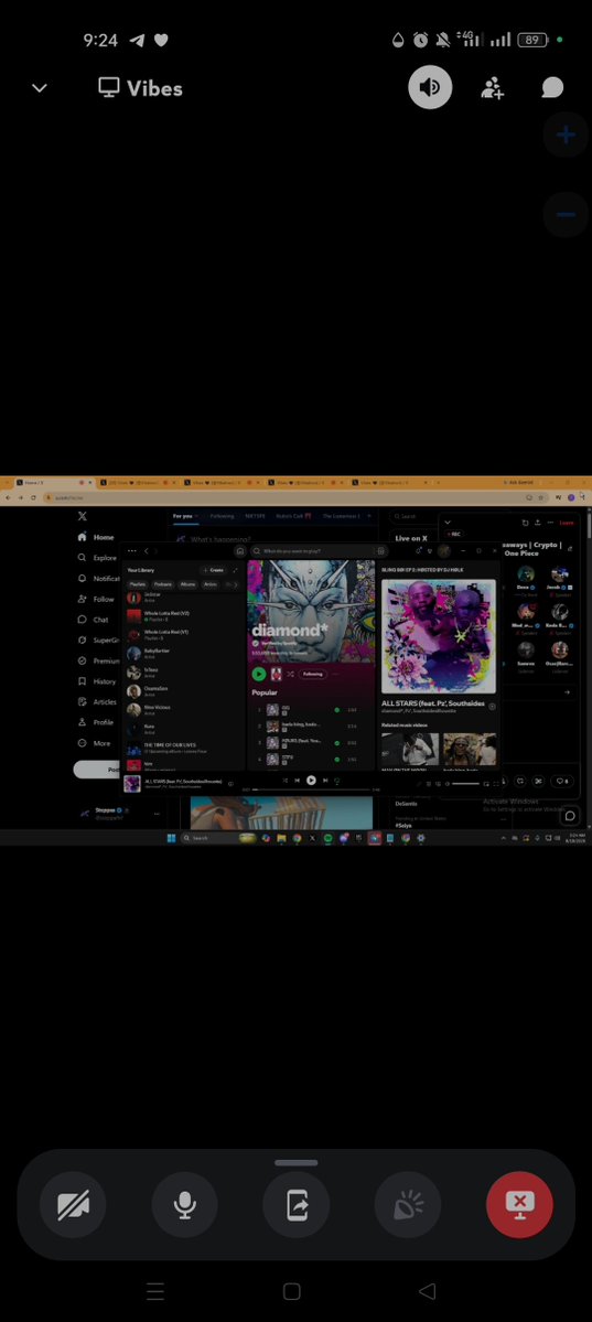 Karchiscentric's tweet photo. @jxcbzs Watching one of the live when I saw your post lol. https://t.co/KR47ETuXAJ