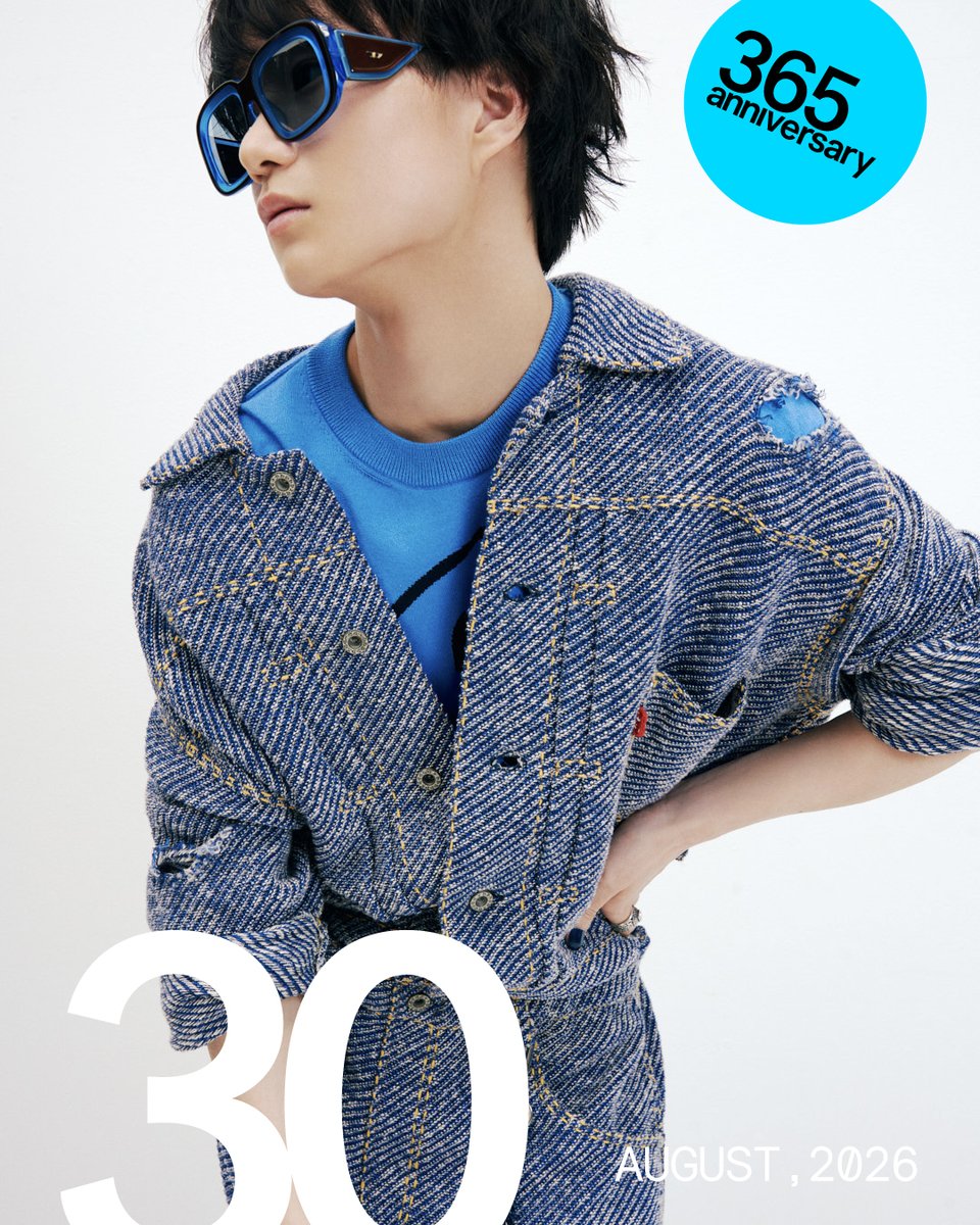 NYLONJAPAN's tweet photo. 8月30日は『国際ジンベエザメの日』🦈
🔗https://t.co/oWx8N0tN9p
Q&Aと全ての写真はURLからチェックしてね

大きな体で悠々と海を泳ぐジンベエザメは、世界最大の魚類。
#ICEx の #中村旺太郎 が、ジンベエザメを思わせるブルーデニムをまとい、記念日をお祝い！

#365_ICEx
@ICEx_official
#365_中村旺太郎
@icexking0427

published by @caelumjp
#nylonjapan #nylonjp #365anniversary #caelumjp