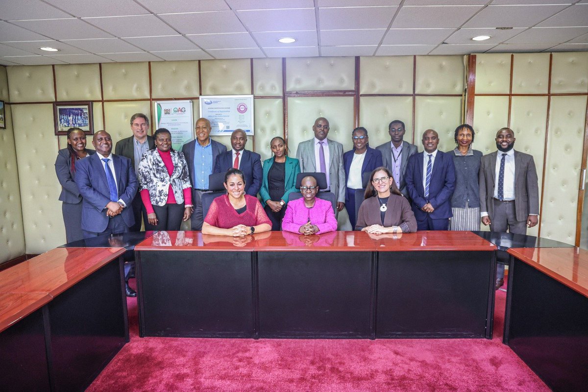 countypulseke's tweet photo. Auditor General  Nancy Gathungu held discussions with representatives of the US Government on key measures to strengthen accountability in Kenya’s health sector. @OAG_Kenya #Counties https://t.co/AmjuqRDQuV