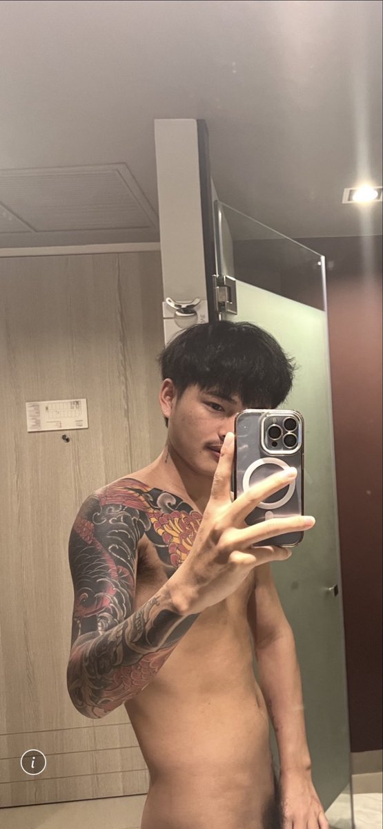 TonTonrymb's tweet photo. #ชายแท้
เดือนนี้อยู่กรุงเทพครับ https://t.co/D41aK5V3Ia
