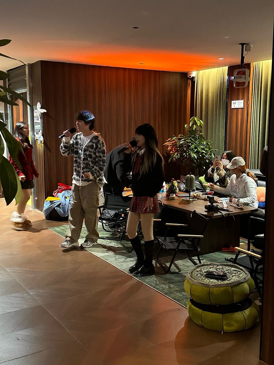 Geraldine_2201's tweet photo. Just finished the most immersive murder mystery script kill game ever! The plot twists had me on the edge of my seat, and the teamwork with my squad was chef’s kiss. 10/10 would do it again ASAP! https://t.co/rqwG9jASjc