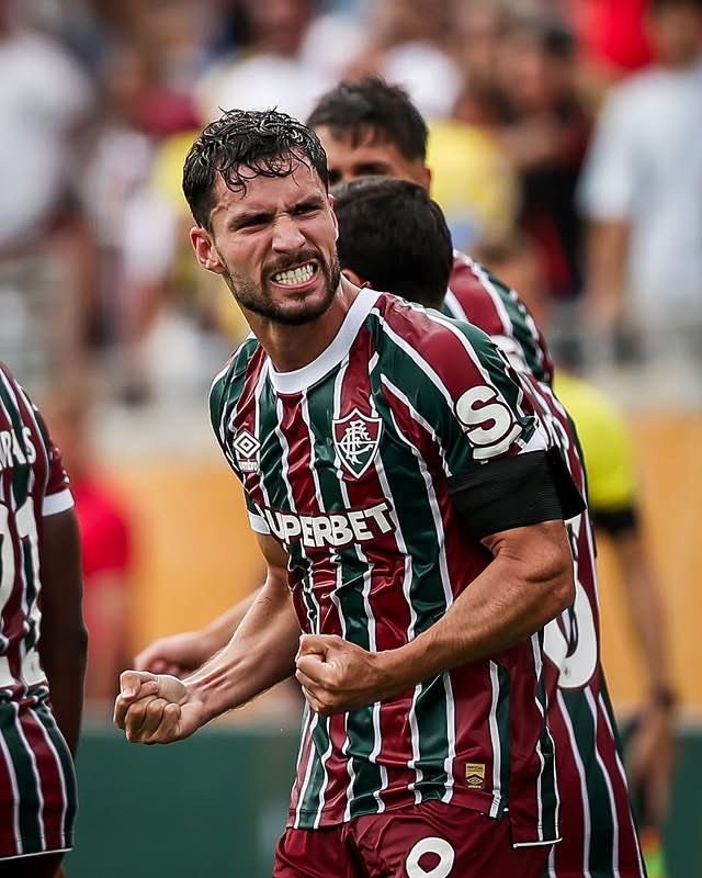 gabrielffc17's tweet photo. Os dois jogadores com mais jogos pelo Fluminense do atual elenco:

- Matheus Martinelli: 320 jogos
- Paulo Henrique Ganso: 317 jogos https://t.co/EMFrtuSjG9