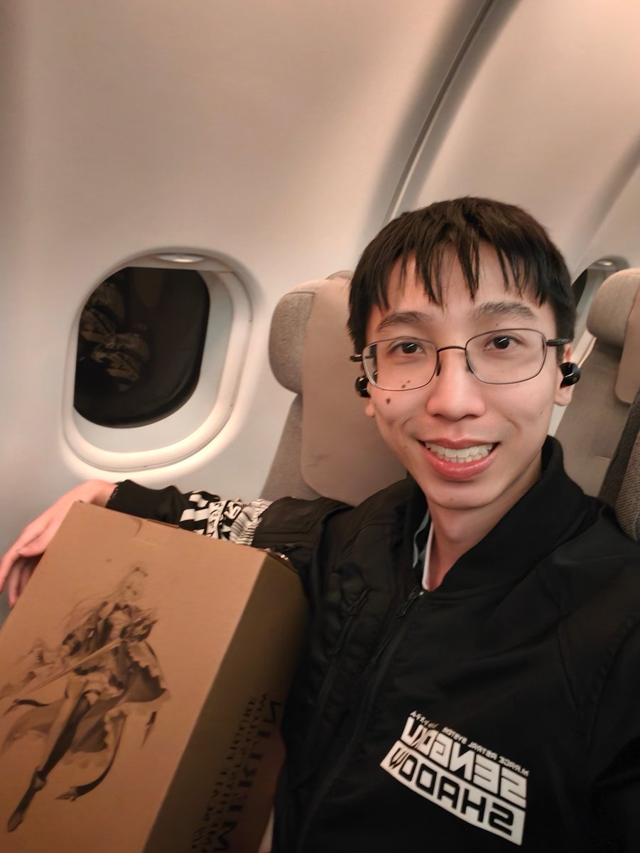 Purple_Dish's tweet photo. Spent a lot of time with Merlin on the flight back... Maybe she's not so bad

#GrandArchive #GrandArchiveTCG #GATCG https://t.co/hJsEn1jJVC