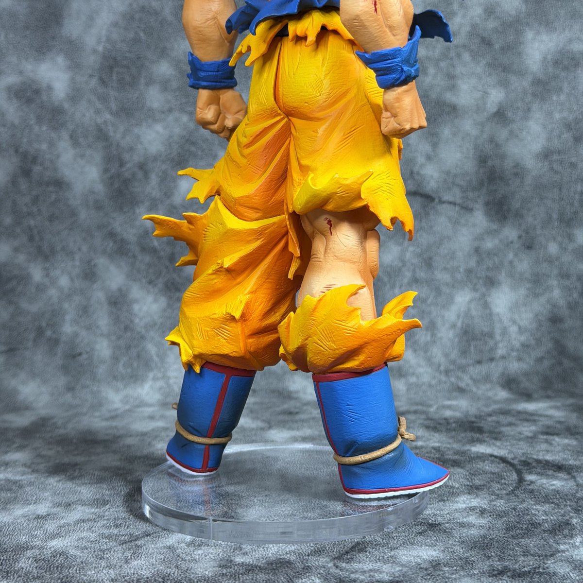 Infini_030303's tweet photo. The chronicle of  Goku
c賞　孫悟空　リペイント

5月くらいに塗ったやつ、足裏の色修正しました👽

DGの色味を意識して塗りました！ https://t.co/LYBiA5AIk0