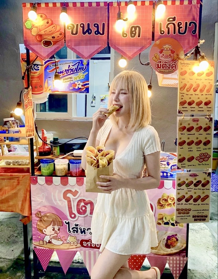 Maemodjoin3's tweet photo. โตเกียว มีตังค์ 😋
🌮แป้งกรอบนอก นุ่มใน ไส้แน่น
📌พิกัด สุรินทร์ ซอย 5 (ซอยบ่อน้ำ) 
เปิด 18.00 -22.00 น. 
ร้านปิด❌ทุกวันพฤหัสบดี 
฿ : ราคาขนม เริ่มต้นที่ 10 บาท
📲เบอร์โทรร้าน 0806988552
📍https://t.co/bSumqZQEYq
#ขนมโตเกียว #รีวิว #ของหรอยภูเก็ต  
#อร่อยบอกต่อ #ของดีภูเก็ต https://t.co/ffXFxXWxK2