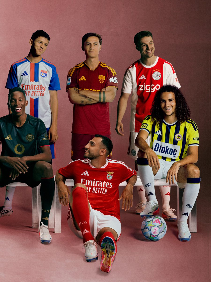 opaleak's tweet photo. We are so back ✨ @adidasfootball https://t.co/jA7dkmVV43
