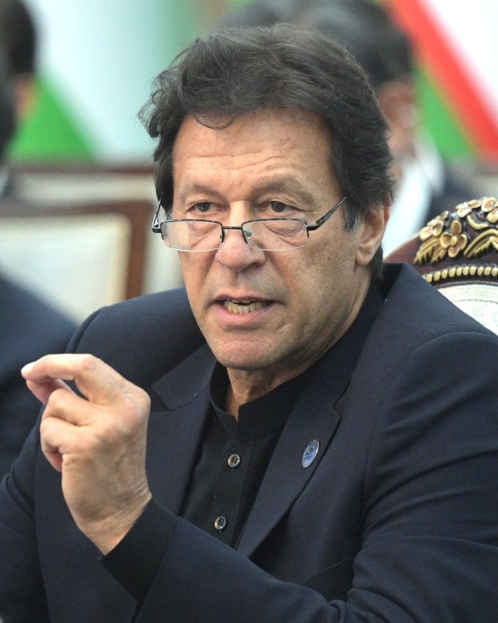 KhaleejMag's tweet photo. Supreme Court of Pakistan orders the transfer of the majority-vote mandate leader, Imran Khan to Shifa International Hospital.
A three-member bench headed by Justice Shahid Wahid issued the directive. https://t.co/rnWUts3GB6