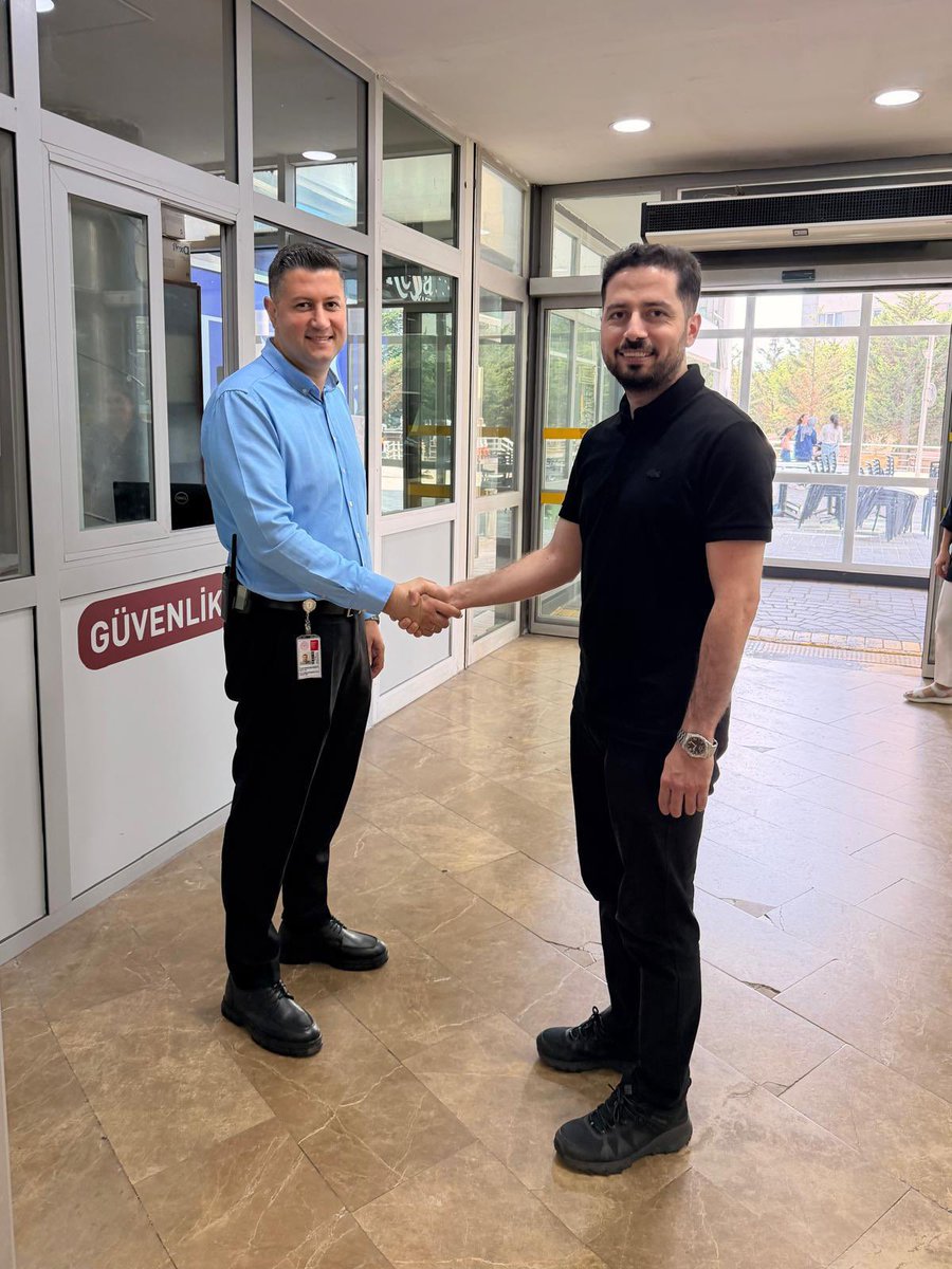 ATASEHIRADSH's tweet photo. Başhekimimiz Dt. Mehmet Tayfun ÖZCAN başkanlığında periyodik bina turumuzu gerçekleştirdik.

Hasta ve çalışan güvenliği, tesis güvenliği ve hizmet alanlarımız kalite standartları kapsamında değerlendirilerek görüş ve öneriler alındı. https://t.co/hoIBPkR1vo
