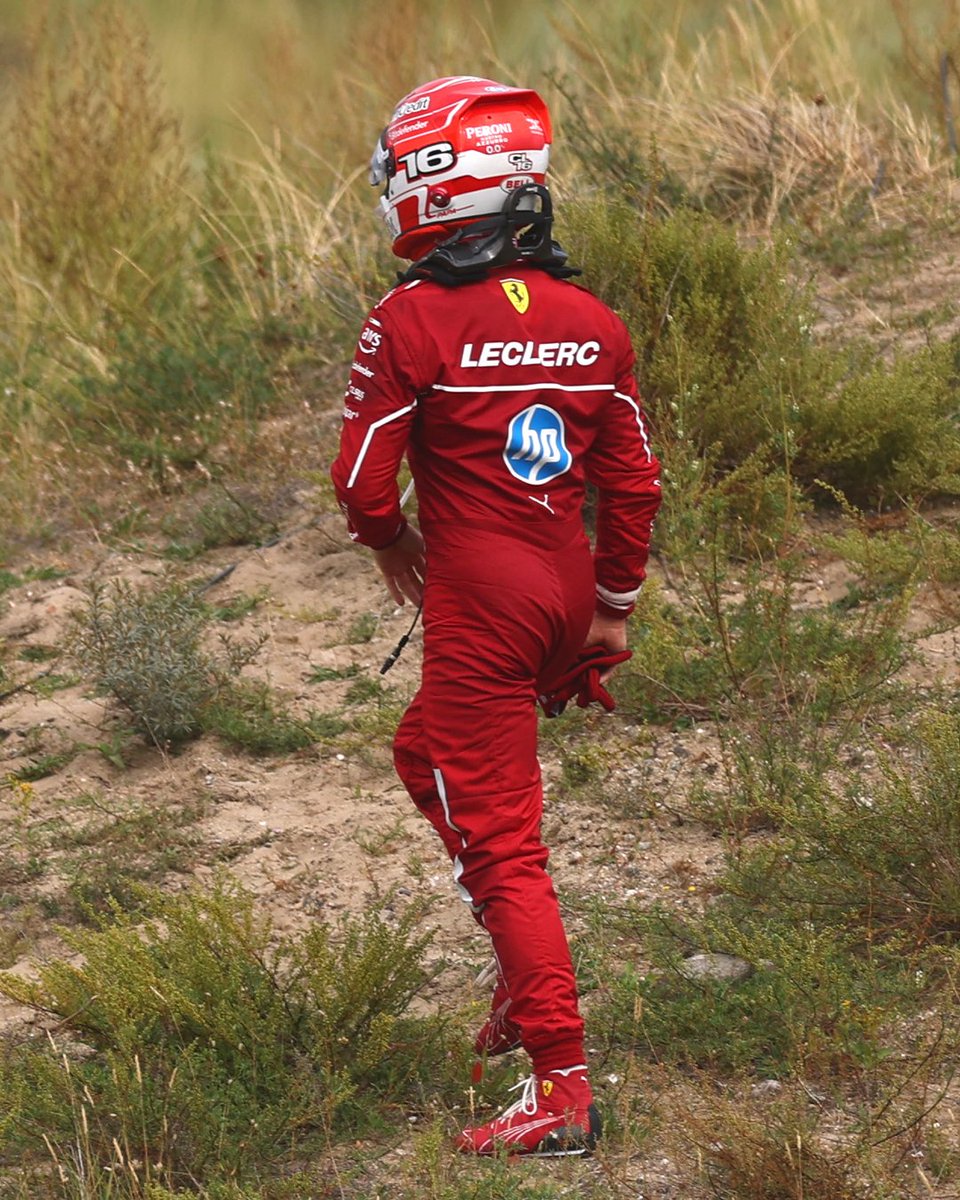 F1's tweet photo. Charles didn't get to finish the race in 2025... but he DID give us one of the most iconic photoshoots in F1 history 😮‍💨

#F1 #DutchGP https://t.co/cRmjqKVLuz