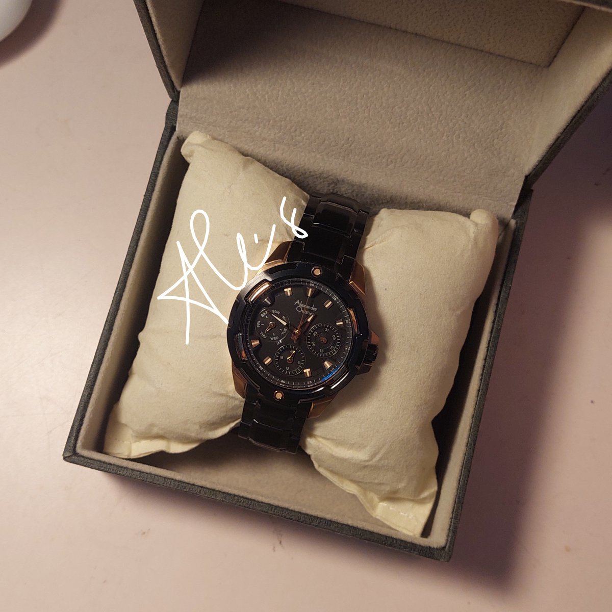 senvapan's tweet photo. ⌚️ wts jam wanita alexandre christie ⌚️

like new, pemakaian pribadi
original guarantee yaa
further condi kindly hit my dm

💸 550k
*belinya 2,2jt (couple)

matches with all occasions ✨️

wts wtb alexandre christie jam tangan wanita ina https://t.co/VkPWhs3GDf