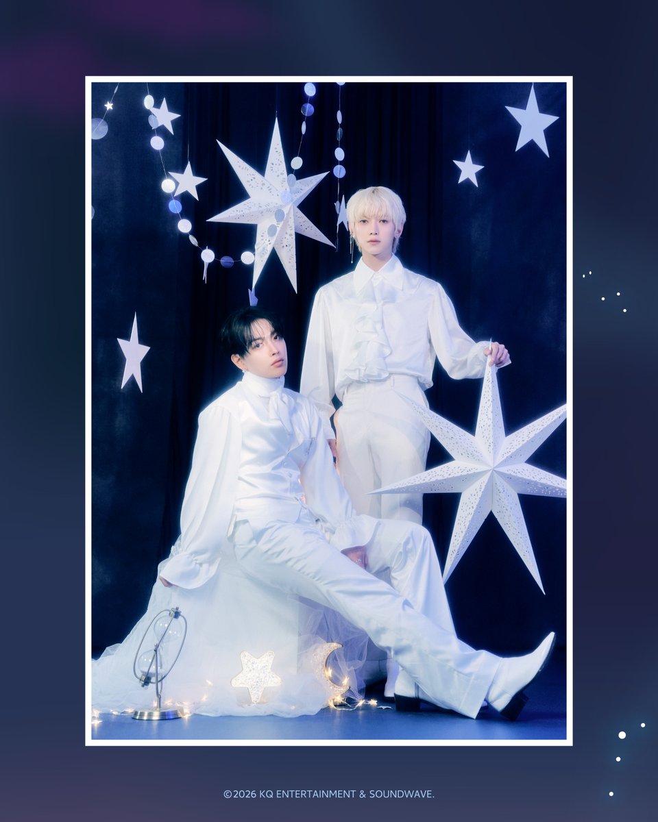 ANITEEZinX's tweet photo. [💫] #ATEEZ X #ANITEEZ
POP-UP STORE
🌕 ANITEEZ IN Deja Vu

Can we stay together this time... forever?⌛️

#홍중 #HONGJOONG #쭝라미 #JJOONGrami
#여상 #YEOSANG #헷몽이 #HETmongi

🗓️ 08.21 FRI - 09.02 WED (KST)
📍 THE HYUNDAI SEOUL ICONIC B1

@ATEEZofficial

#애니티즈 #ANITEEZ_IN_DejaVu
#사운드웨이브