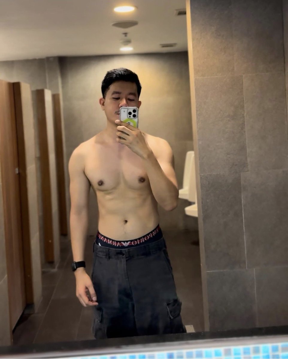sweetLuje's tweet photo. ready yaa mas bro...
#pijatsurabaya #gaysurabaya #pijatpriasurabaya https://t.co/zMuTnV0xmU