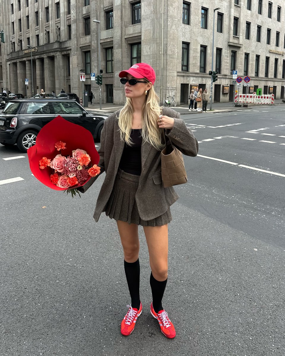 josemariamosko's tweet photo. Wassup 🌍 Just dropping by to say: there’s magic in kindness, sprinkle it everywhere you go. 🦋
eUibKH https://t.co/zsdHuYKYd2