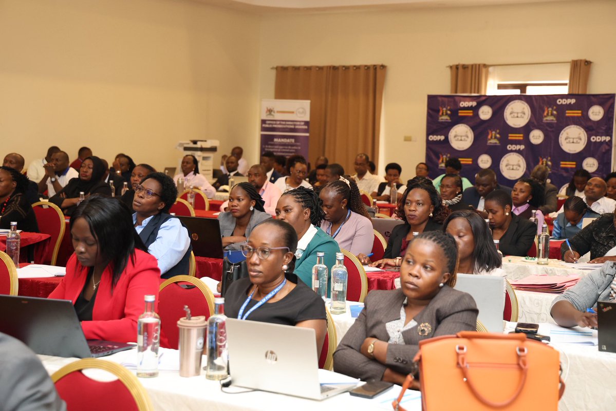ODPPUGANDA's tweet photo. Day 2 of the ODPP training on manual and digital data management for officers from the Mbarara and Kabale Regions, supported by @IDLO and @NLinUganda, is underway at Hotel Triangle, Mbarara.

The sessions are focused on equipping officers with practical skills to support the transition to modern, digital data systems. 

Ms. Winfred Ahimbisibwe (ADPP, I&QA) led a session on Change Management and Data Management, guiding participants on moving from traditional to modern approaches.

She emphasised the need for adaptability, accountability and consistency to ensure accurate and reliable institutional data.