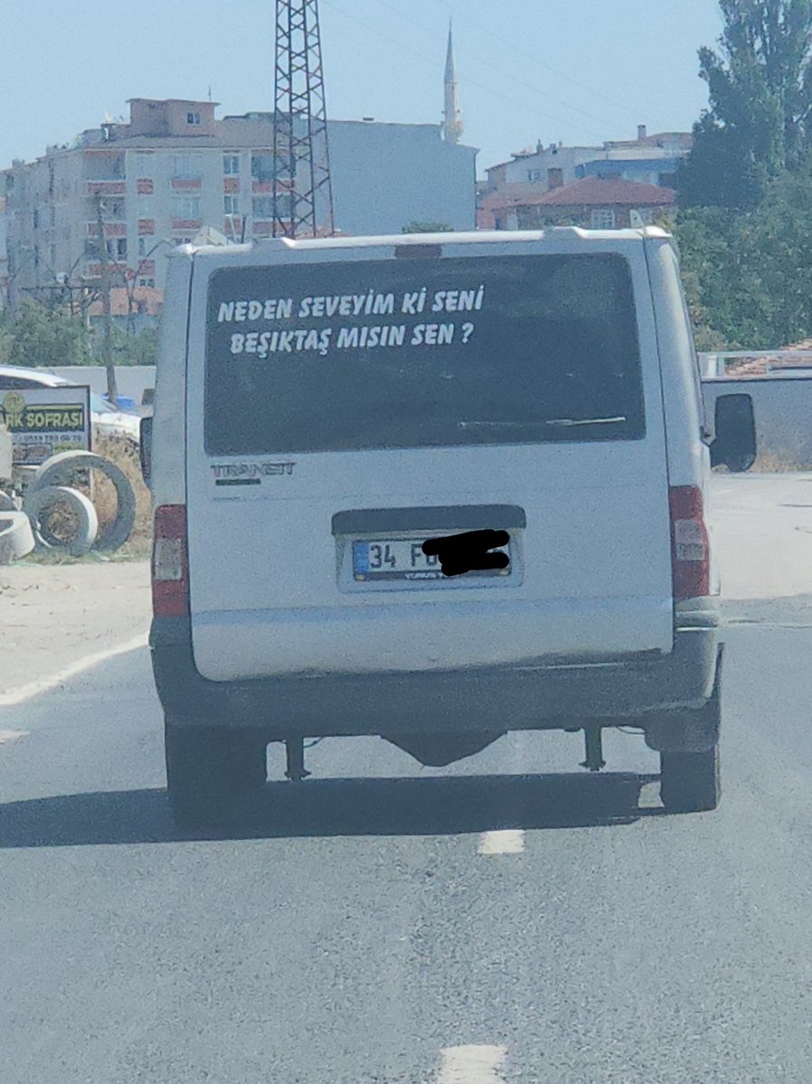 HknCvsoglu's tweet photo. Tekerine taş değmesin her  kimsen..📸🖤🤍🦅 https://t.co/n3AMvj3MUQ