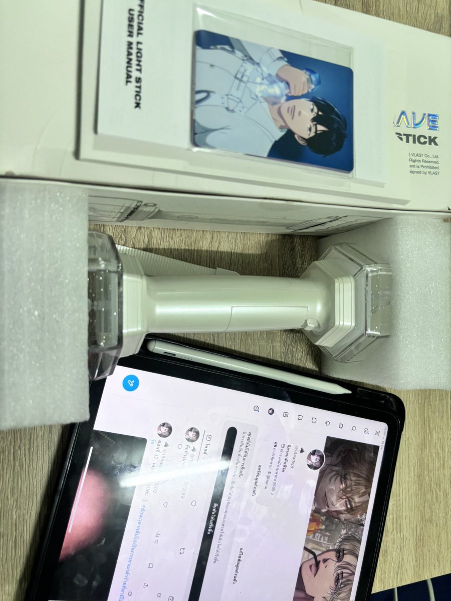184adept's tweet photo. พร้อมส่ง แท่งไฟมือสองเคยใช้งานครั้งเดียว

- ราคา 1000 บาทส่งฟรี
-นัดรับสยามและตามสถานีรถไฟฟ้า
-มีกล่องบุบนิดหน่อย การ์ดไม่เคยแกะ

 #ตลาดนัดplave https://t.co/FIpMiYCddf