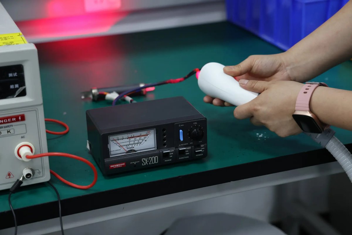 yu_jin78844's tweet photo. Quality starts in production. UNT uses ISO 13485/9001 systems, cleanroom assembly &amp; SN traceability. vita20250325@gmail.com | https://t.co/p1hIXKNNqP #untmedical #medicaldevice https://t.co/Xif94xVBmk