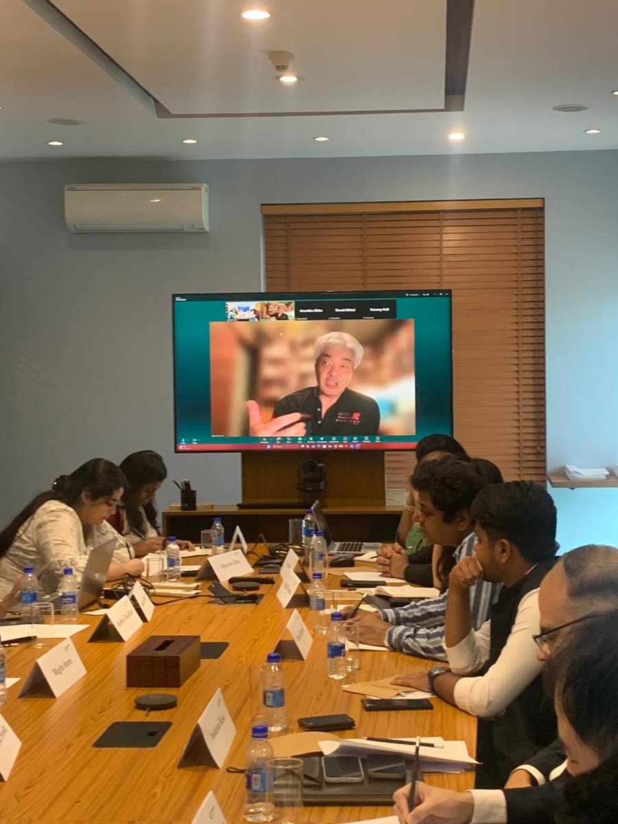 CarnegieIndia's tweet photo. Carnegie India hosted a closed-door roundtable on India-Japan Semiconductor Cooperation, bringing together government, industry, and domain experts to discuss deepening bilateral cooperation in semiconductors.

The discussion focused on chemicals, gases and materials, supply chain resilience, economic security cooperation, talent mobility, and technology collaboration.

We extend our sincere gratitude to Amitesh Kumar Sinha, CEO, @SemiconIndia, for delivering the keynote address; to the Japan Bank for International Cooperation (JBIC), represented by its Chief Representative, Toru Endo, who also serves as Director and Secretary General of the Semiconductor Committee, JCCII; and to Manish Hooda, Director of Technology, ISM, for their insightful and valuable contributions.

The discussion was moderated by @KonarkBhandari, Fellow, Carnegie India.