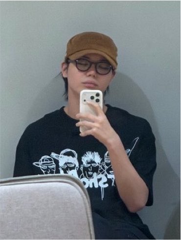 ryulngshot4sho's tweet photo. ohyul’s 6pm update 😴 https://t.co/OUimntjuFU