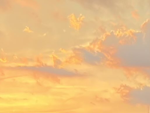 tsuki1978's tweet photo. 帰り道に見つけた空✨

#イマソラ #今空 https://t.co/Sq8hlYwN0M