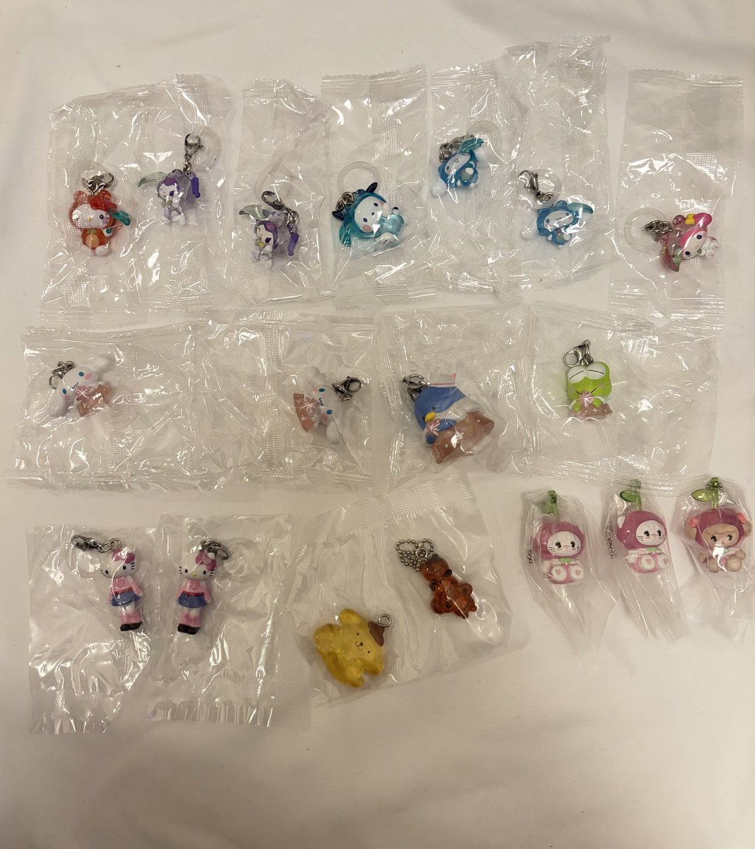 yuigacha000's tweet photo. 【交換orお譲り】めじるしアクセサリーなど

[譲]  写真のもの

[求]  サンリオ　めんだこ

お譲りの場合、定価＋送料＋包装代50円
でお譲りさせていただきます。

お気軽にお声がけください🙇🏼‍♀️ https://t.co/KDSCEBaEes