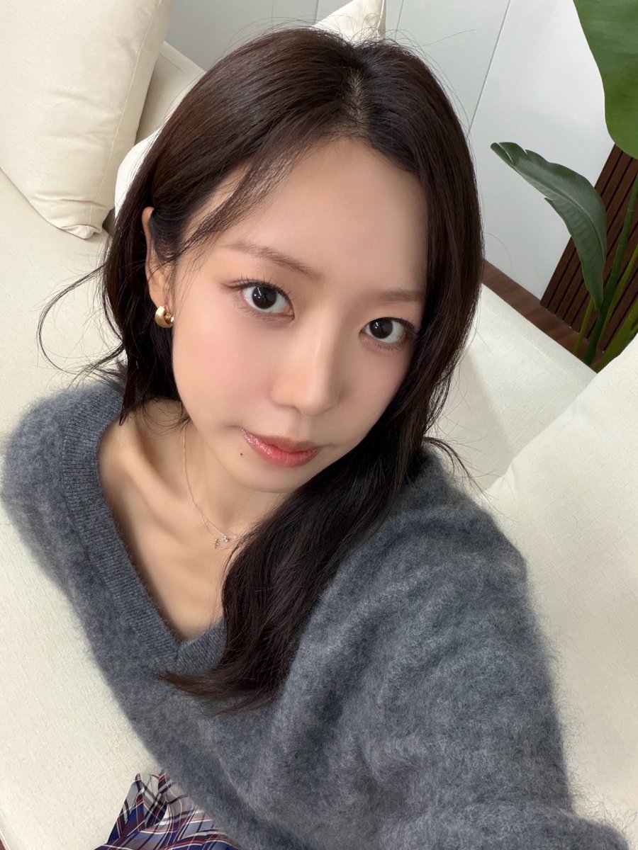 Apink_2011's tweet photo. [📸]

26.08.18
< 看着我的眼睛说 (내 눈을 보고 말해요) Cover>

남주를 사랑한다고 말해💜

#에이핑크 #Apink
#김남주 #남주 #NamJoo https://t.co/2d4ZgDpC4y