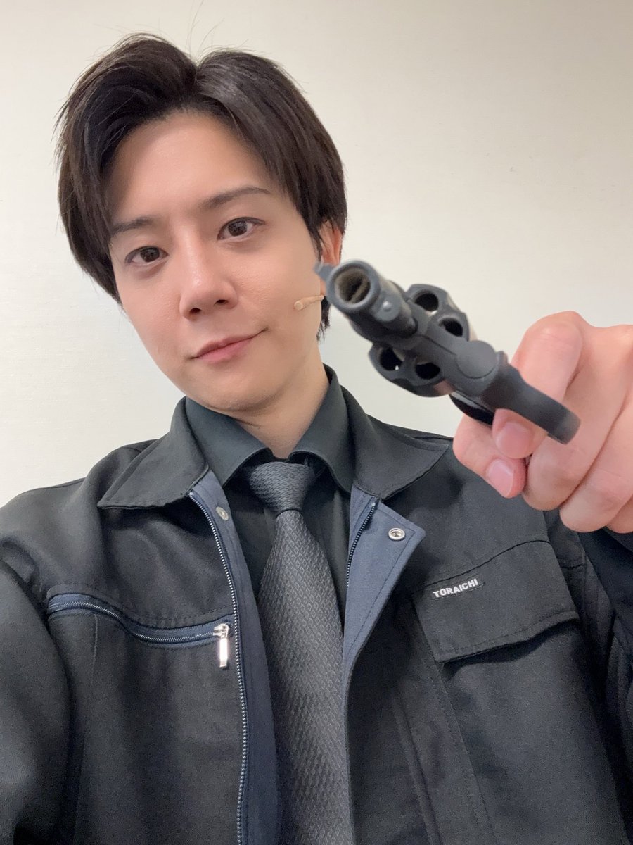 TaizoShiina's tweet photo. 舞台『gift』事後通販が本日開始となりました！
劇場で買えなかった方は是非ご利用ください！

8月31日（日）23:59まで
https://t.co/N1cnICJcNU https://t.co/L1uS9mG33f