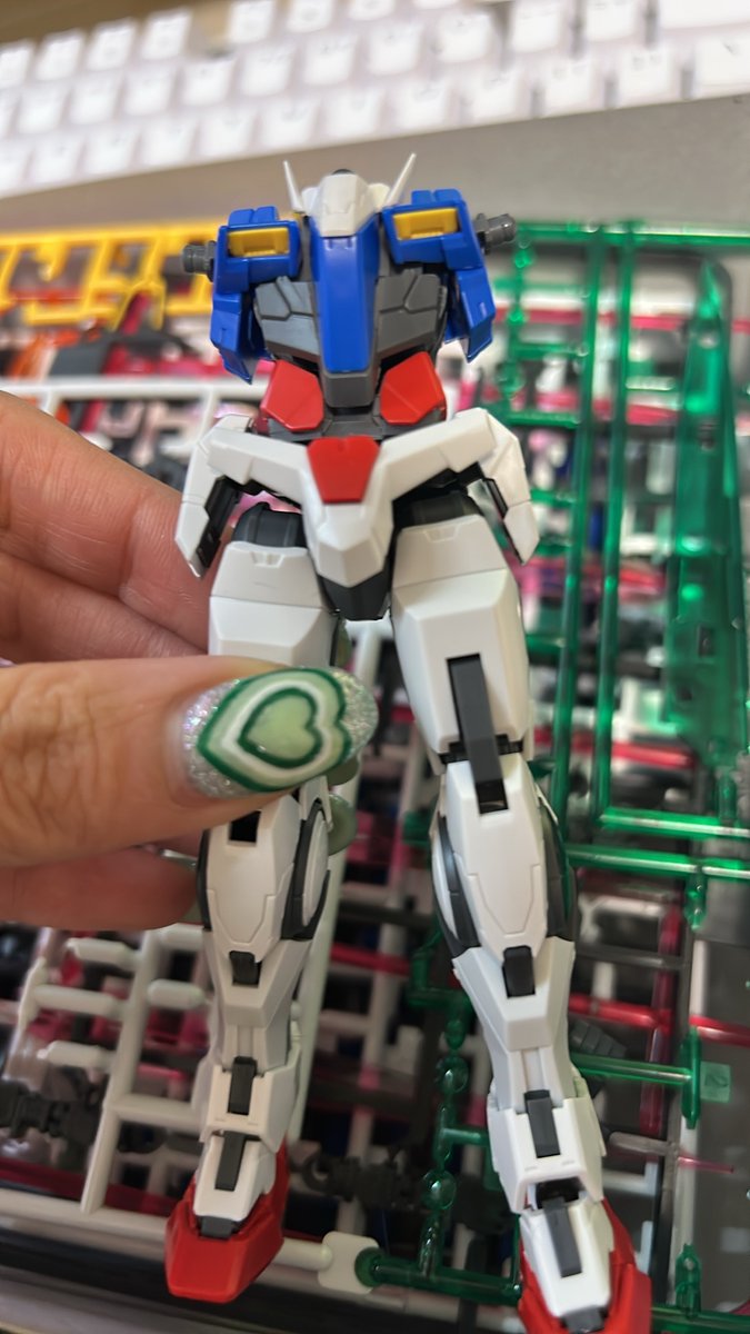 yamadaneruda's tweet photo. ただいまー！！！！
やるぞやるぞー！！！！

なんか結構できてる！！！
#ガンプラ https://t.co/3d20oU5xV5