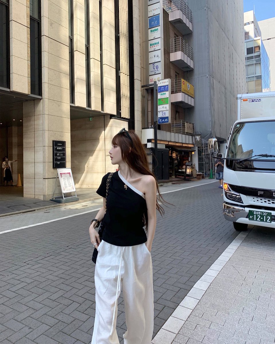 gleubercomandos's tweet photo. Hi friend! 🌈 Today is a great day because you’ve got a spark in you—let it light up the path ahead. 🌻
CYZO https://t.co/1FwXACq64a