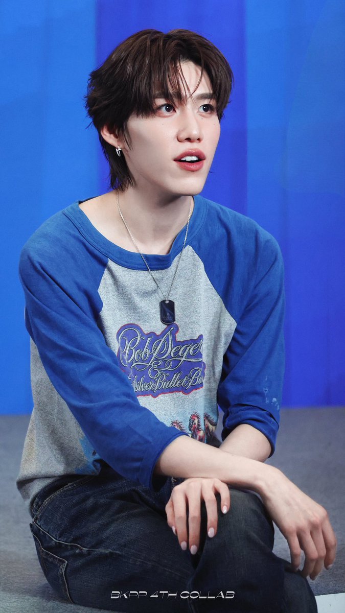 mycutiesbp's tweet photo. เห้ยแล้วพี่จะให้ผมคิดยังไง สไตล์เดียวกันแถมแต่งออกมาเปนแดงน้ำเงินแบบนี้ 🙂‍↕️ https://t.co/e4yn9GXZde