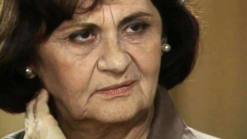 acervonovelas's tweet photo. hoje, uma das grandes damas da teledramaturgia brasileira nos deixa

laura cardoso, uma das maiores atrizes do brasil, fez sua passagem aos 98 anos. seu talento, legado e amor pela profissão jamais será esquecido pelo público

descanse em paz 🖤 https://t.co/W7M8NWKJN0