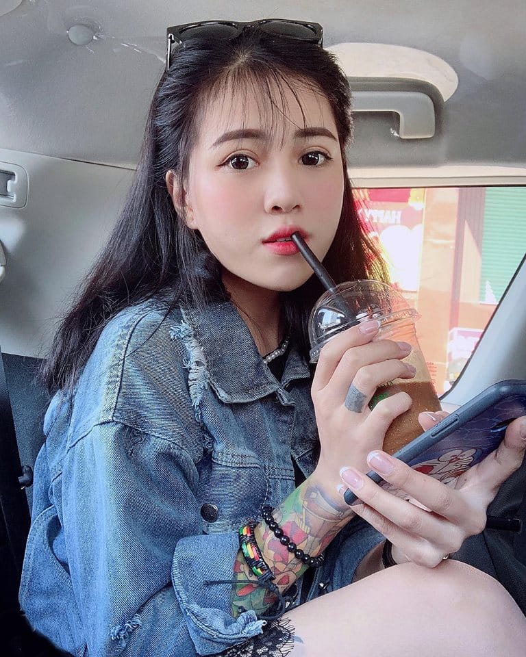 o6lif2's tweet photo. 7-12 MARCH, 247 SHOWROOM https://t.co/2zXEtMhRfH
