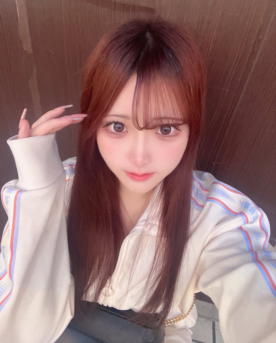 aina_oshiose's tweet photo. ❤︎8月後半予定❤︎
18日 19-   🍙✨️
20日 19-   🍙✨️  秋葉店
26日 19-  🏮🍧
28日 18-  🩷💛
29日 19-  🏮🍧   秋葉店
30日 19-  🏮🍧

🍙✨️ 推しにぎり
🏮🍧 お祭り
🩷💛 ゆあさんひかりさんゲスト出勤✨️
20.29は秋葉店います！ https://t.co/ORggTFBNAU