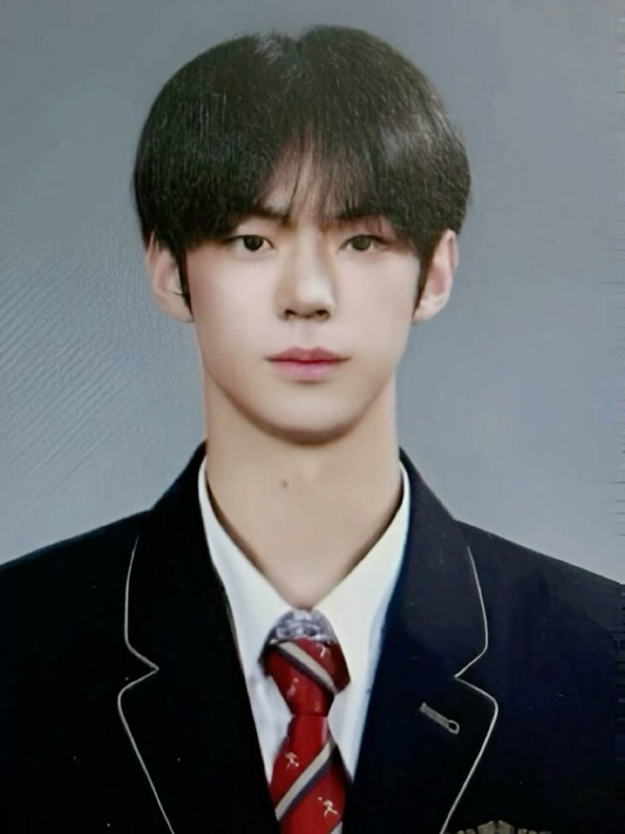 s63p9's tweet photo. 보건실 꽉 채웠다눈.. #도훈 https://t.co/0ke2gtfcFt