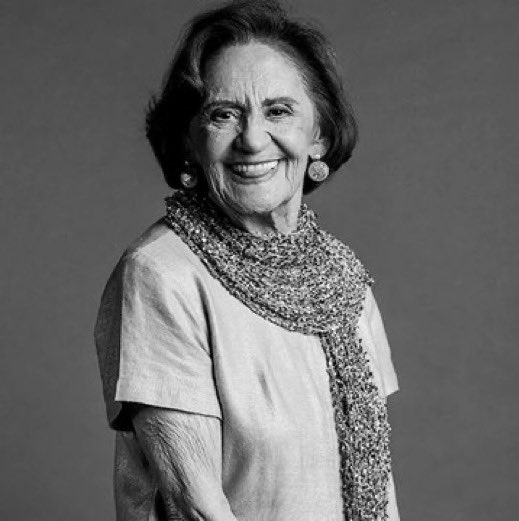 centralreality's tweet photo. 🚨LUTO! AOS 98 ANOS, MORRE LAURA CARDOSO, ÍCONE DA TELEVISÃO BRASILEIRA. https://t.co/bKvdKqD3uG