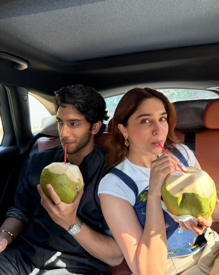 sharusloyalist's tweet photo. sharvari × vedang raina

one film together is simply not enough. i'd happily watch them share the screen again and again. their chemistry just works. 😭🫶🏻 https://t.co/iB8hlxjtyq