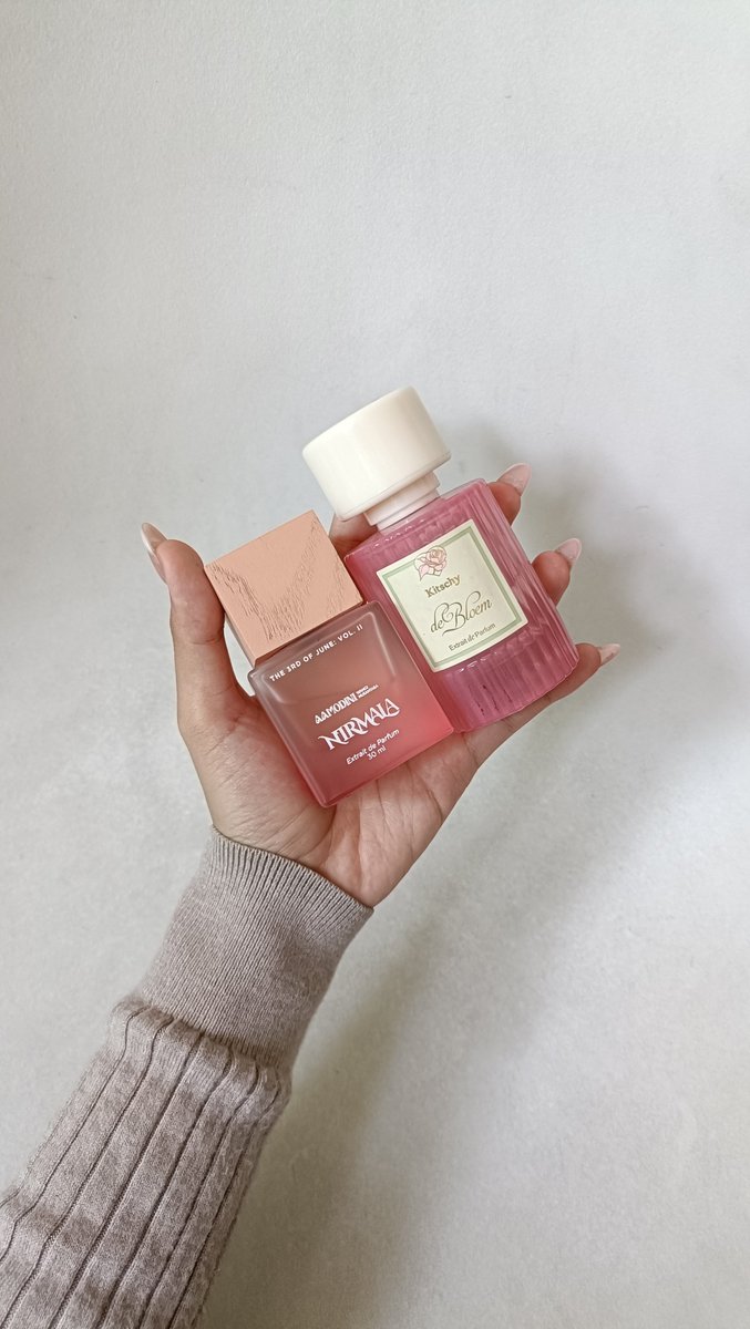 itsmefaraww's tweet photo. I FINALLY FOUND: my TOP 8 parfum lokal brand yang “CANTIKNYA NEMBUS LAYAR” mentokkk💯🫶🏻

🥇 WANGI BUNGA
🥈 WANGI BUAH
🥉 WANGI NGUNTI POL
🏅 WANGI TEH https://t.co/PVytzy2XRi