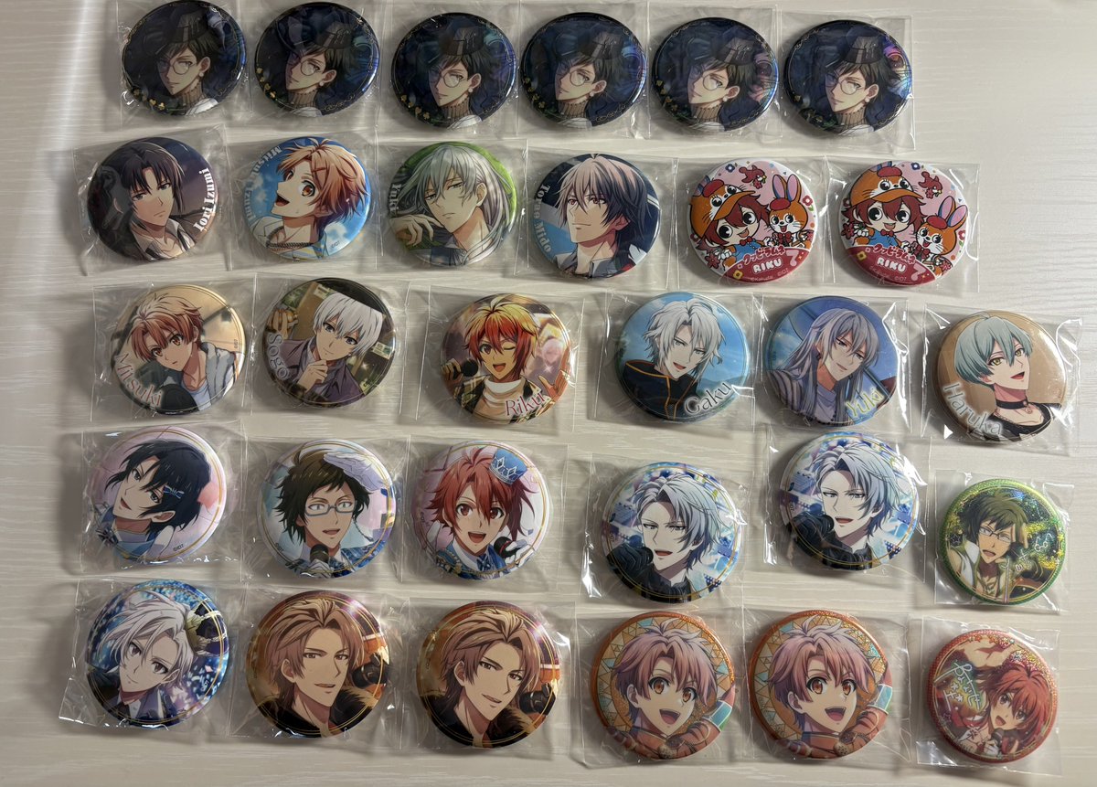 m3s3tnorth's tweet photo. 【交換譲渡】アイナナ 缶バッジ ポストカード クリアカード ブロマイド キラステ ペタコレ 記念日 クッピーラムネ 屋外UR アイスタ ドラコレ 日常 9th ベビコミュ

譲┊一織 大和 三月 壮五 陸 楽 天 龍之介 百 千 悠 トウマ 巳波 虎於
求┊アイスタ.記念日2025→ナギ
他→定価(+送料)

続きます https://t.co/uhQVQXElys