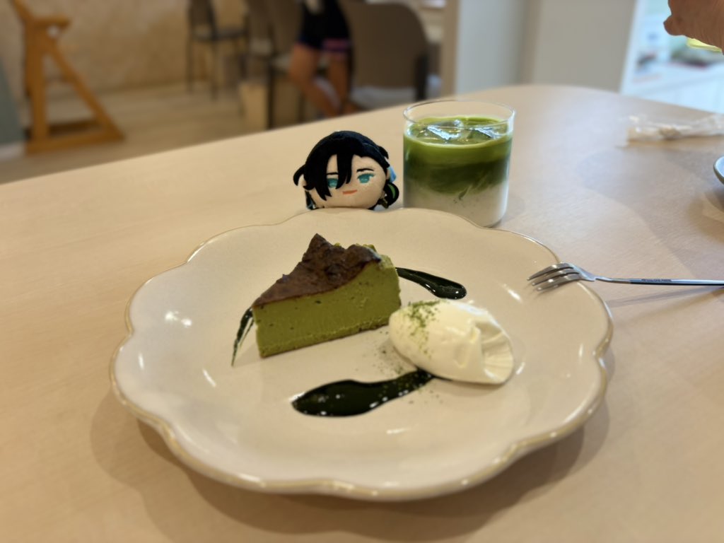 katoren_new's tweet photo. #ぬい達からのおいしそうの目線 

おれとおなじ みどり。 https://t.co/2ltL2Bb06g