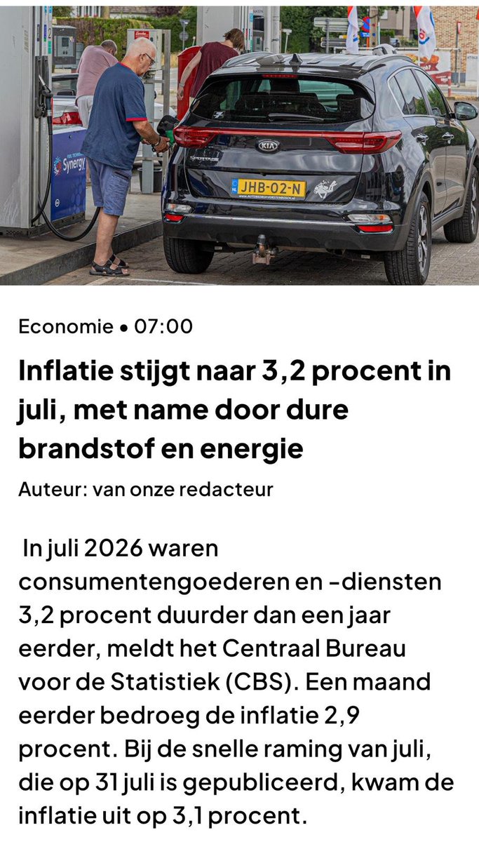 deSunShineBand's tweet photo. En Rob Jetten maar de enorm toegenomen belastingen op brandstof en energie aan het binnen blijven harken voor z’n maatje Zelensky en voor de krankzinnige kosten van de massale import van de ondergang van de LHBTQ etc.-gemeenschap. https://t.co/NXjFOEQA09