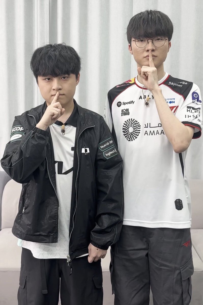 goguma_dori_'s tweet photo. 하 손가락 엄청짧고 개뚱뚱 
ㅋㅋㅋㅋㅋㅋㅋㅋㅋㅋㅋㅋㅋㅋㅋㅋㅋㅋㅋㅋ https://t.co/cAQbvveEDo