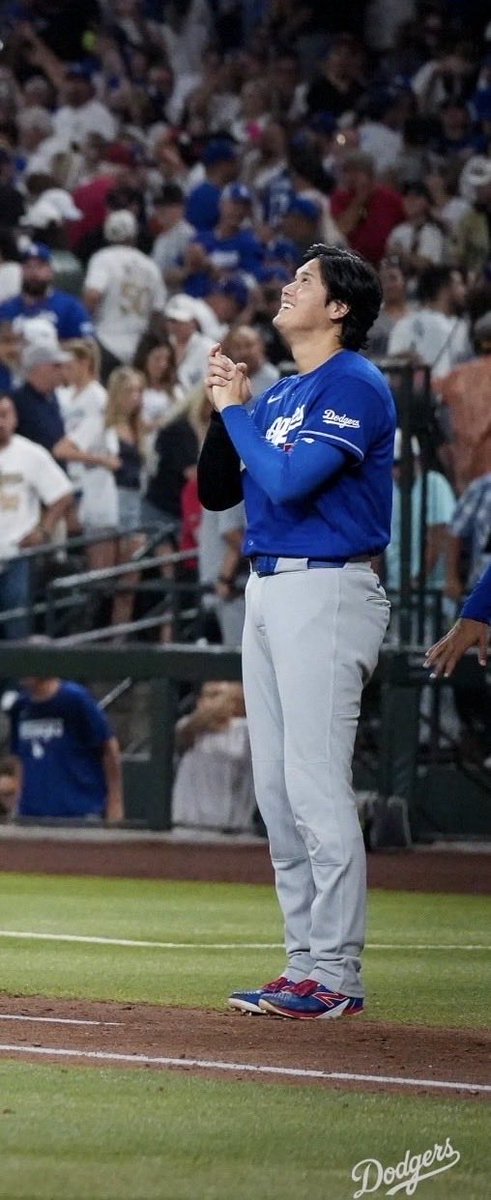 ThaLayZeeOne's tweet photo. @Dodgers 🙏🏼 https://t.co/Xr03iOYxej