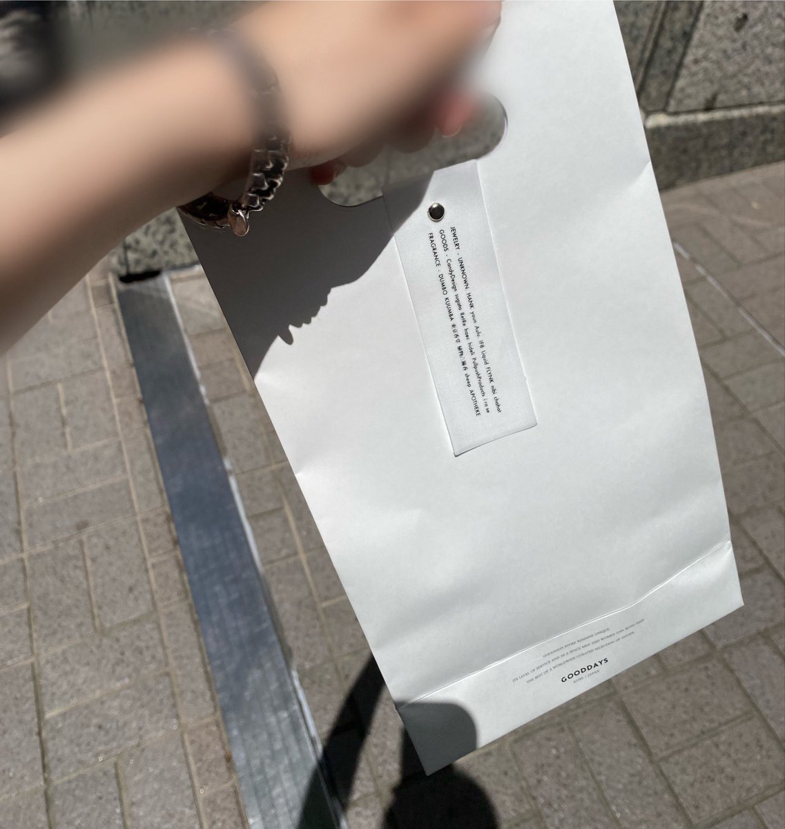 mira__0_'s tweet photo. 元町のGooddaysさんで「山岳民族と装身具と」展してて、行ってきた〜🏃‍♀️

カレン族の指輪とブレスレットを購入(撮影許可いただき済です)
店員さんの説明も素晴らしくて楽しくお買い物できた〜☺️少しずつ集めるんだ〜！ https://t.co/mYFAQbrwaM