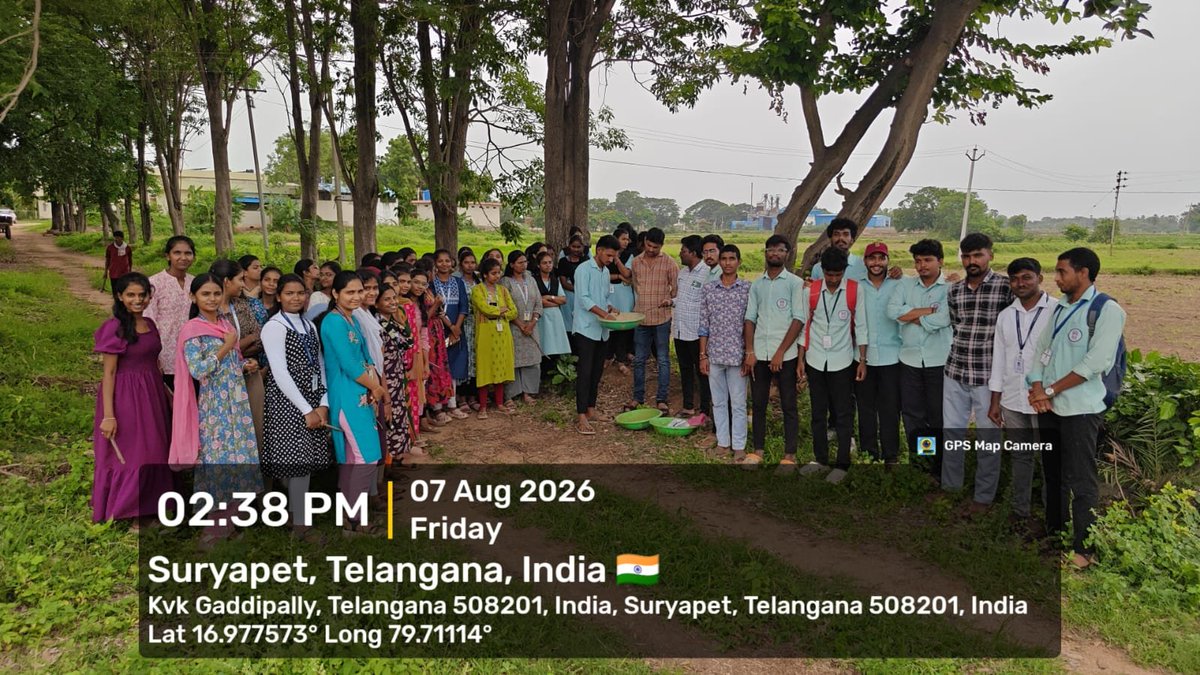 IFFCO_TS's tweet photo. AFM Shri A Venkatesh organized a Nano Fertilizer Awareness Program for RAWEP students at KVK Gaddipally. Awareness was created on Nano Fertilizers &amp; sustainable farming practices. 80 students participated.
@Dileep_Sanghani @KiritkrJPatel @iffcoyogendra @Dept_ofAgriTG @gaddipally https://t.co/ZpgevaxvNv