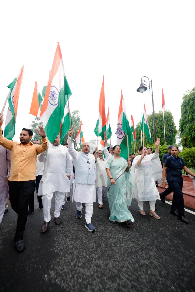 gupta_rekha's tweet photo. https://t.co/Nu6Vv1Y3dF