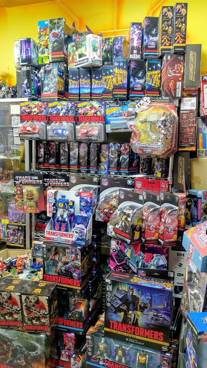 User334555735's tweet photo. #Transformers
#siege
#shatteredglass
#legacy
#studioseries
#RiseOfTheBeasts
#buzzworthy
#generationselect
#diaclone
#TransformersOne
#ageoftheprimes
お店開けさせて頂いております🙏😌
新入荷・再入荷させて頂いております🙏😌
次ページ↓より商品を記載致します☺️ https://t.co/zcbCibHBZv